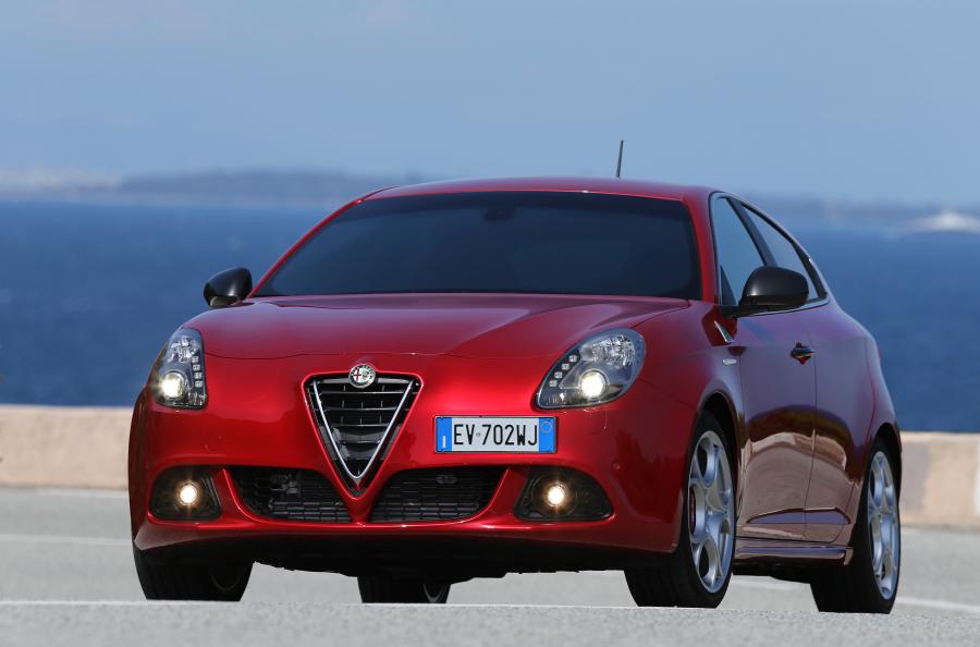  Alfa Romeo Giulietta Quadrifoglio Verde (940) 2014 года  (фото 32 из 40)